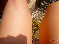 HOT PEE SCENES / LITTLE PUCK AMATEUR - PissVids