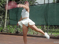 Playing Doubles Video With JMac, Phoenix Marie, Kelsi Monroe - Brazzers