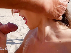 Cap D'agde In I Masturbate On The Beach Of And I Suck All The