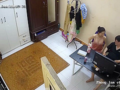 Hackers use the camera to remote monitoring of a lover's home life.606