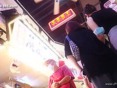 peeping chinese amateur upskirt.173