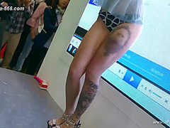 Chinese model in sexy lingerie show.24