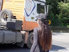 Novinha Peituda Gostosa Chupando Pau Gostoso