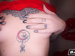 Tattooed Blonde Spinner Chows Down On A Thick Italian Cock - Lysagna Delray And Romeo Mancini