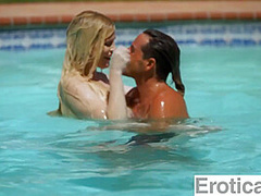 Gf A Sensually Fucked Outdoors - Niki Sweet And Tyler Nixon