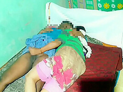 Indian Mallu - Desi Tamil Aunty Goes To Boyfriends House And Has Sex After Knowing That He Is Alone At Home