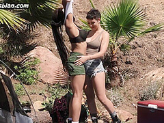 Black lez seduces white slut outdoor with her fingers
