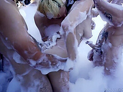 Make It Rain For The Ladies