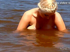 On The Beach - Agnetis Miracle