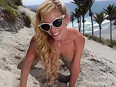 1376 On The Edge Of Dune - Cherie Deville