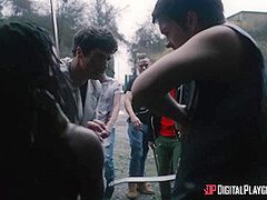 Ebony Milf In The Walking Dead Xxx Parody - Ryan Ryder