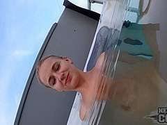 Pov Miss Pussycat Dildoing Layla Underwater In The Rooftop Jacuzzi