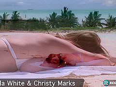 Lezzies In Paradise