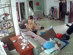 Hackers use the camera to remote monitoring of a lover's home life.609
