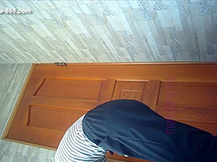 chinese girls go to toilet.316