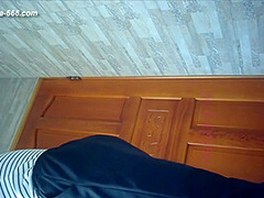 chinese girls go to toilet.316