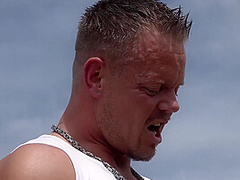 Hot Dark-Haired Milf Prefers An Outdoor Fuck With Me