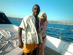 Christina, 32, a very naughty siren!