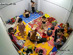 chinese girl changeroom.33