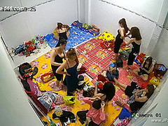 chinese girl changeroom.33