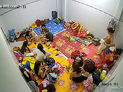 chinese girl changeroom.33
