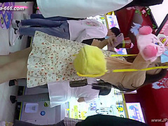peeping chinese amateur upskirt.187