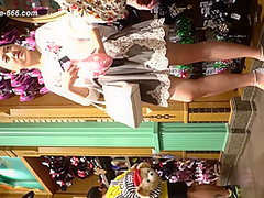 peeping chinese amateur upskirt.188