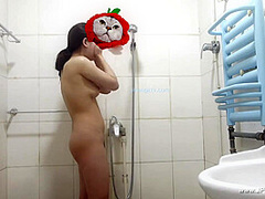 peeping chinese bath.76