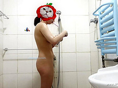 peeping chinese bath.76