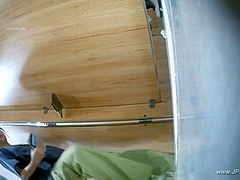 chinese girls go to toilet.319