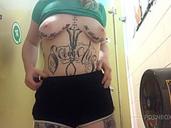 RISKY PUBLIC MASTURBATION AND DILDO FUCK - PissVids