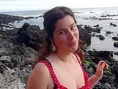 Teacher Flash Big Tits Ass Pussy On Sex Education Lesson On The Beach!