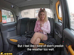 Taxi petite babe got horny and fuck with cab driver