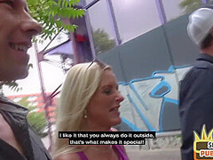 Public amateur mature 3way fucked outdoor on sex date