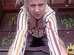 Public amateur MILF fucked outdoor after casting by sex date