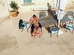Two Hot Girls Let Themselves Be Pampered Outdoors - DeutscheOmas