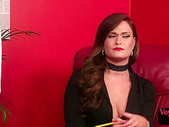 CFNM British voyeur babe in high heel boots seduces wanker