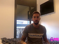 Es Facil Ligar Y Follar A Traves De Tinder. Un Fan Te Demuestra Como Lo Hizo.... Encara Messi Messi