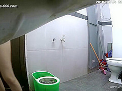 peeping chinese bath.78
