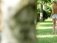 Horny blonde college girl fucks guy in public park