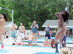 Twerking contest Nudes a Poppin 2017