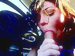 Jessica Rex takes a bigcock in the car