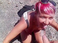 Outdoor Blowjob At The End Of A Naked Hiking & Peeing