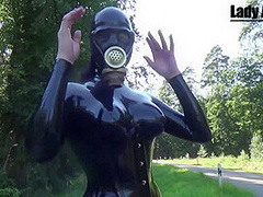 Shiny Gasmask Walk