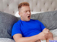 Ebony squirter goddess gushing