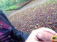 Real pulled granny gives outdoor head