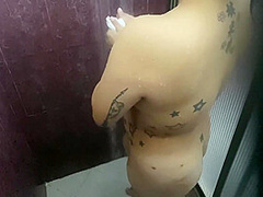 Amateur Video Of My Stepmom Bathing