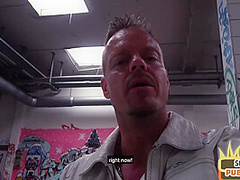Real pickedup mature giving blowjob in an abandoned building