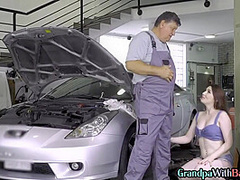 Old mechanic fuck 21yo slut in shop for better price