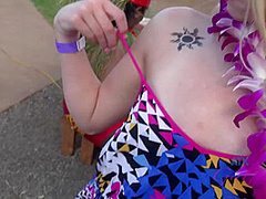 Virtual Vacation Hawaii Kenzie Kai 1/10